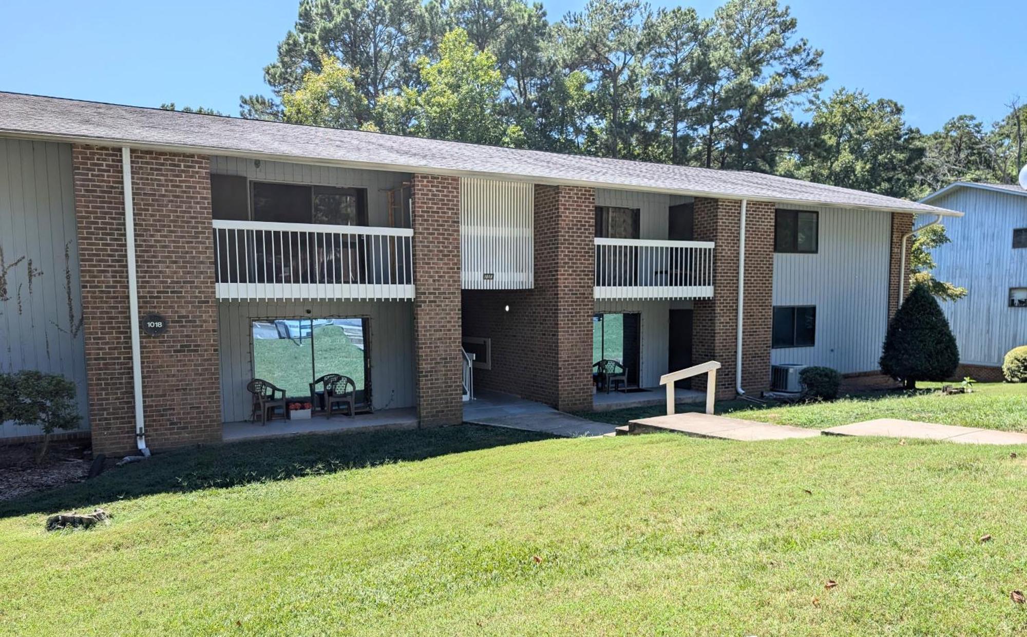 Cozy Condo In Central Raleigh Exterior photo